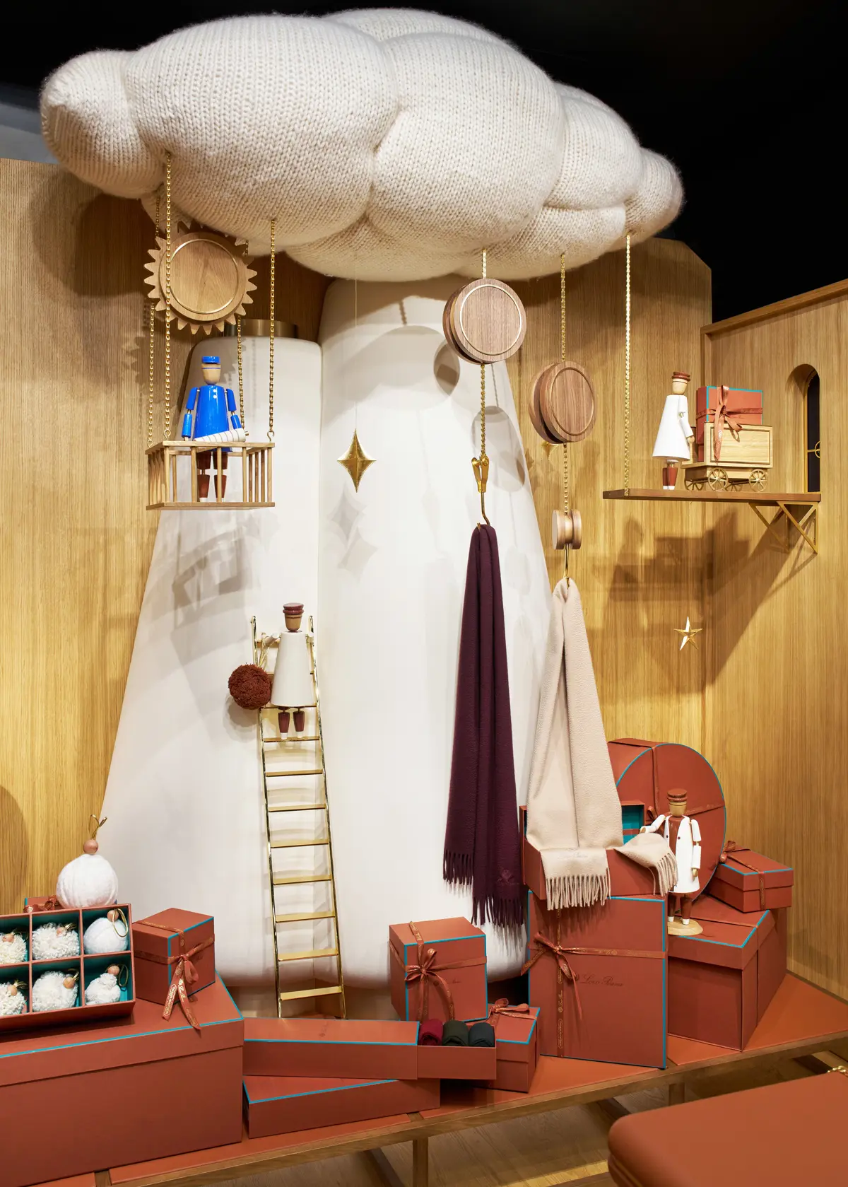 Loro Piana Workshop Of Wonders At Harrods Pop Up Door 9 (2) Loro Piana Workshop Of Wonders At Harrods Pop Up Door 9 (2)