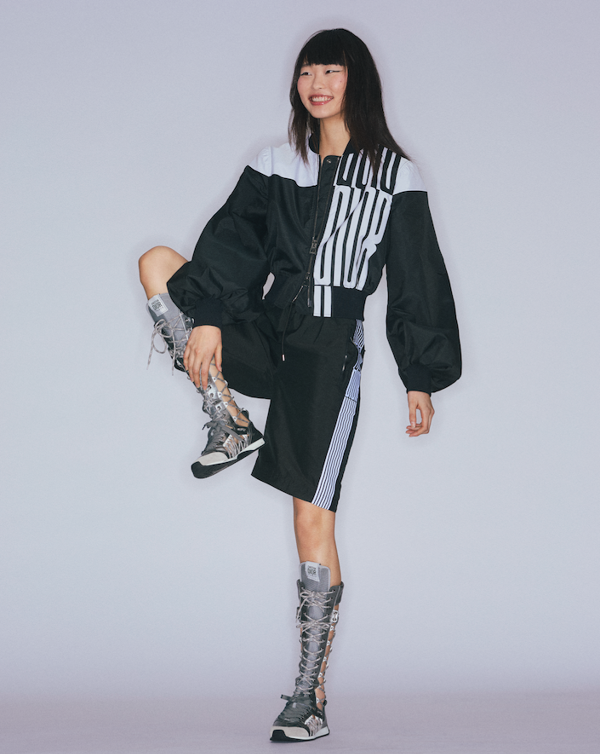 IMAGE 5 - LAY IT ON ME IMAGE 5 - LAY IT ON ME