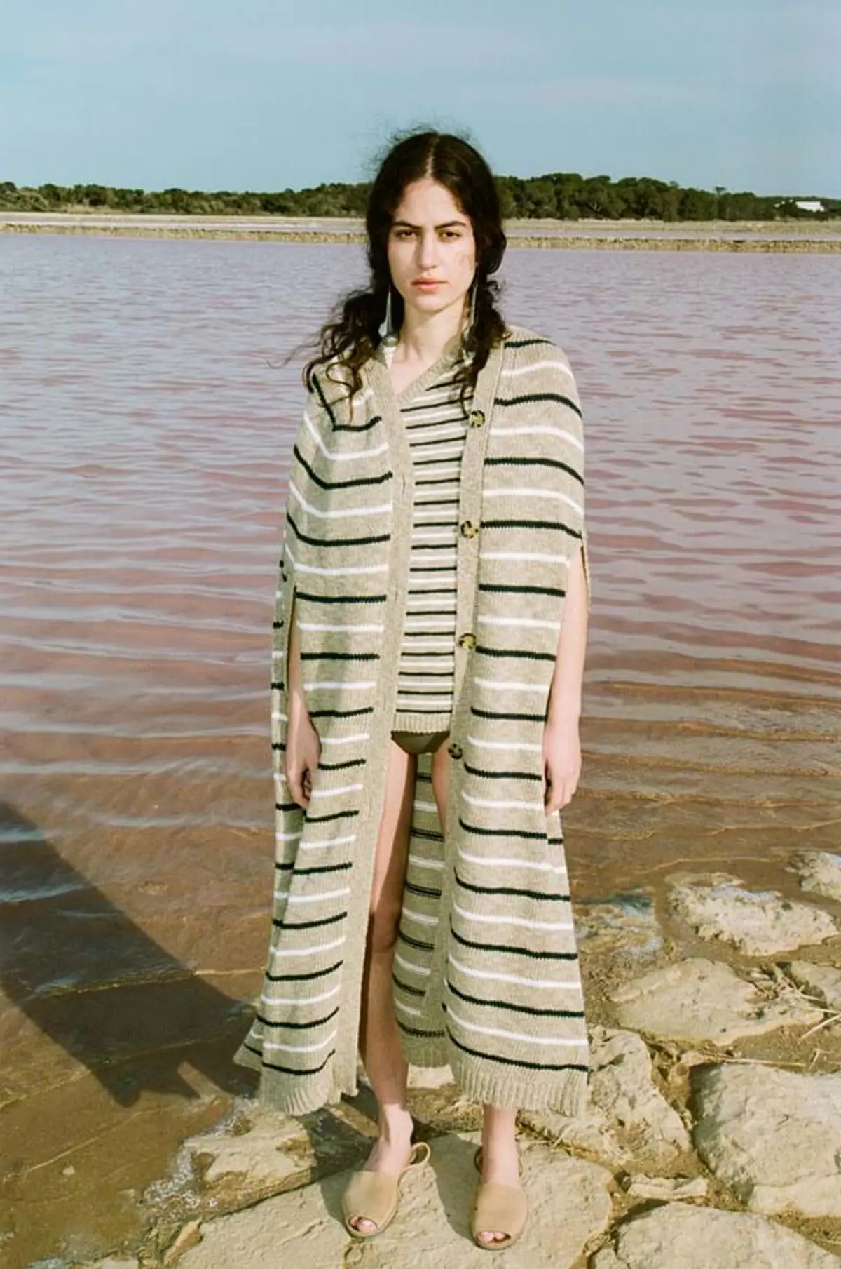 220525 Isa Afren 5 220525 Isa Afren 5