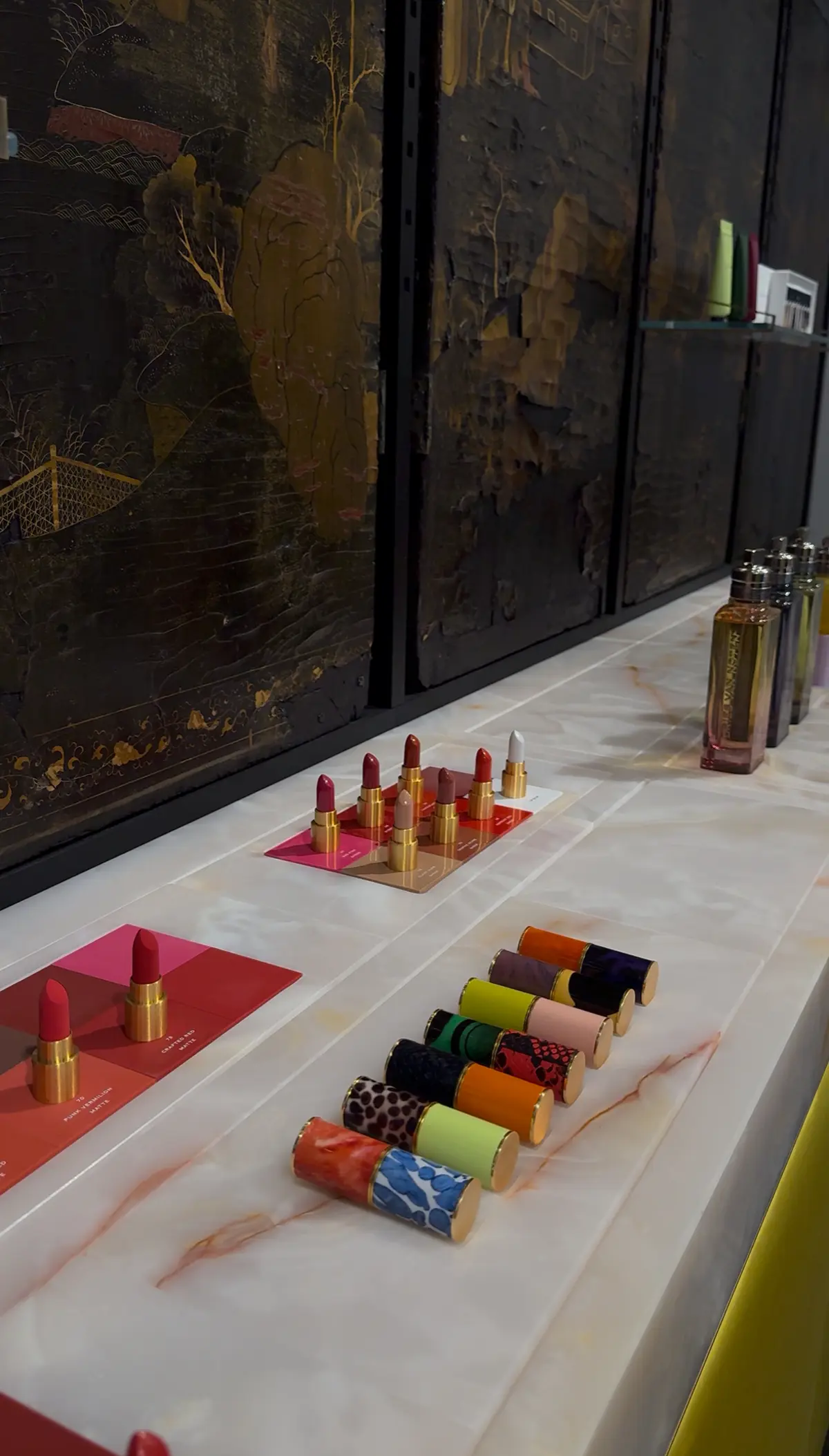 Dries Van Noten store (2) Dries Van Noten store (2)