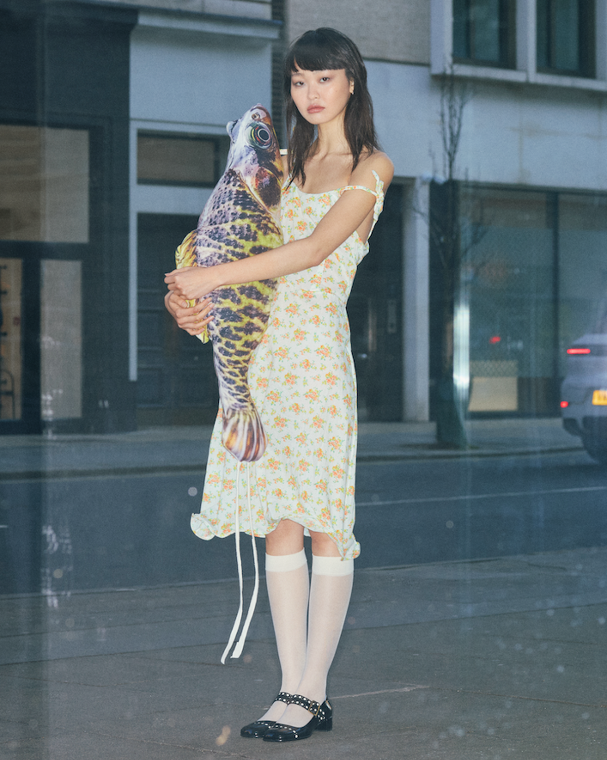 IMAGE 4 - LAY IT ON ME IMAGE 4 - LAY IT ON ME