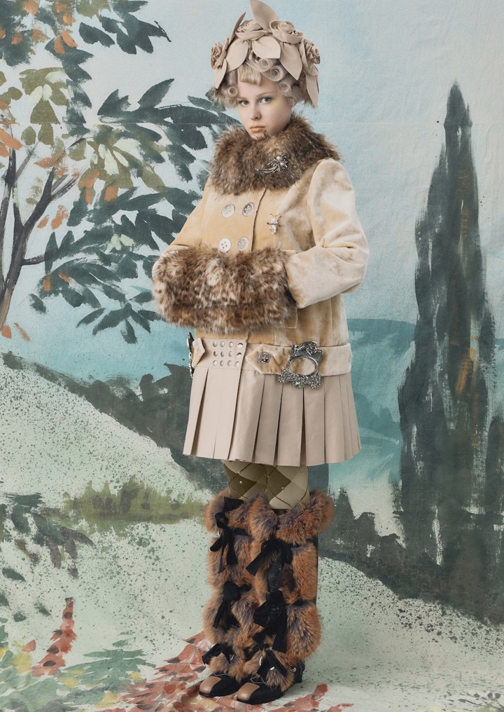 Chopova Lowena