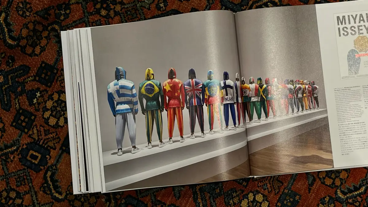 Issey Miyake 12 Issey Miyake 12